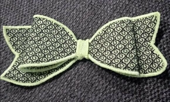 Free Standing Lace Bow: A Designer's Review